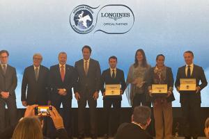 Calandagan meilleur cheval de course au monde